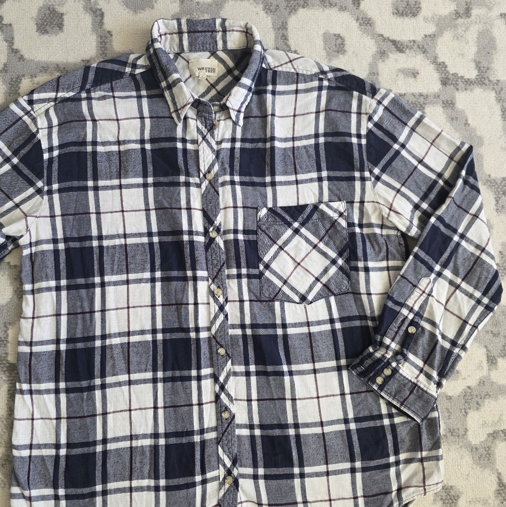 Aritzia Wilfred Free Plaid Flannel Button Down Shirt Size Large - Picture 2 of 5